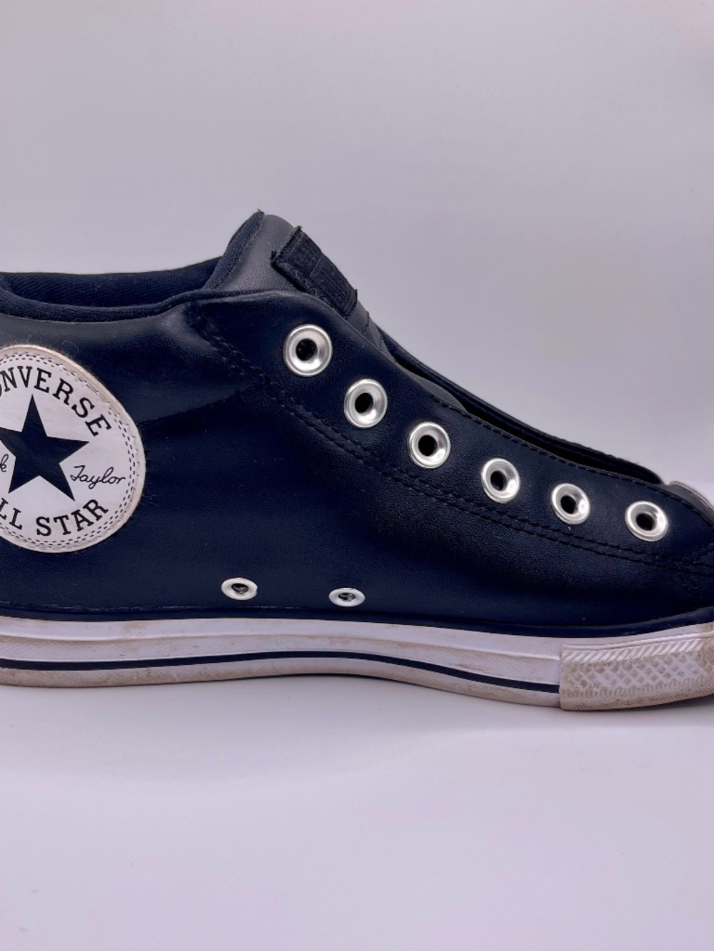 Converse Chuck Taylor’s, black leather, no laces size 5